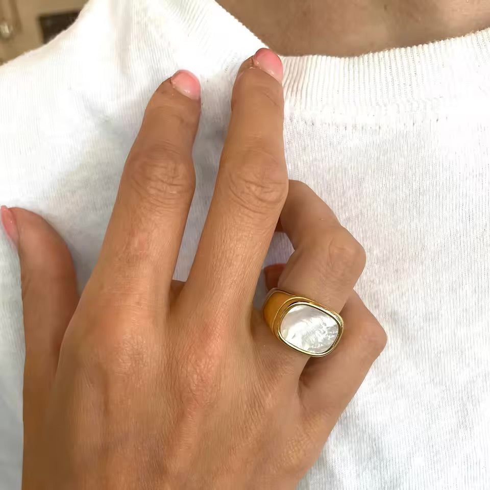 IVY STATEMENT RING